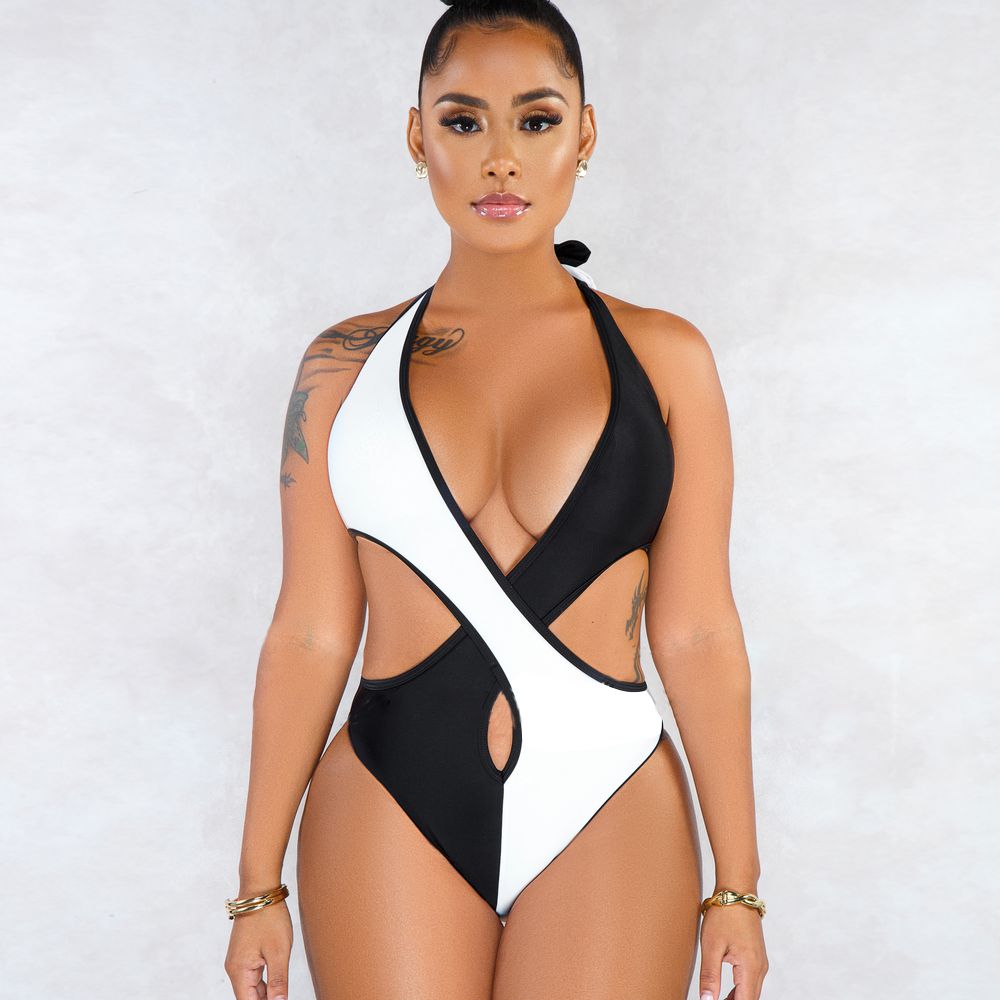 Two Toned Trendy Women's  Swim Suit Set